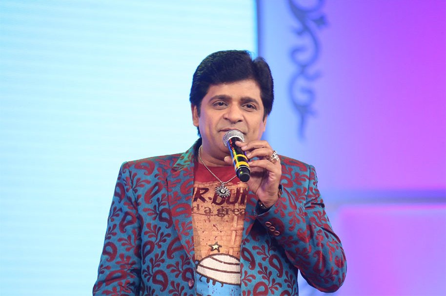 Manam-100-days-and-Oka-Laila-Kosam-Audio